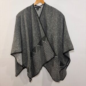 Cejon Gray Poncho Open Front Cardigan Draped Black Chevron‎ Fringe Trim Size OS